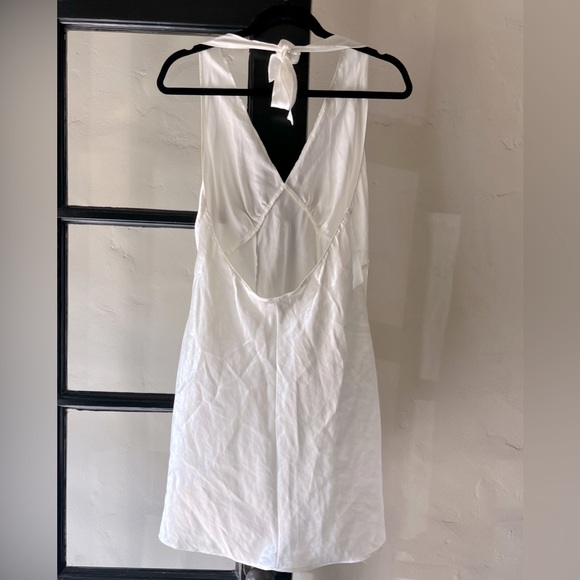 Fredrick’s of Hollywood White Bridal Marilyn Monroe Halter Lingerie Dress - Picture 2 of 3